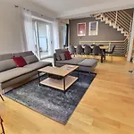 Tatil Evi Maison De Caractere Avec Jacuzzi Et Parking A Deux Pas Du Centre Historique De - Fr-1-722-3 *