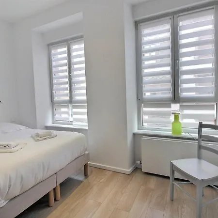 Ferienhaus Maison De Caractere Avec Jacuzzi Et Parking A Deux Pas Du Centre Historique De - Fr-1-722-3