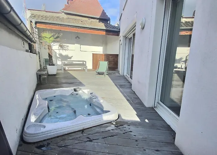 Maison De Caractere Avec Jacuzzi Et Parking A Deux Pas Du Centre Historique De - Fr-1-722-3 別荘